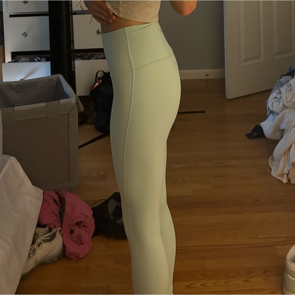 Lululemon Align HR Pant 25" - Picture 3 of 7